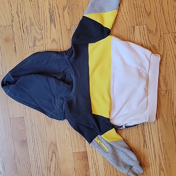 Disney Mickey Color Block Sweatshirt Size 3 - Picture 6 of 7